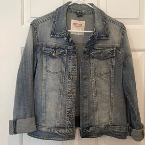 Mossimo Supply Company cropped denim jacket